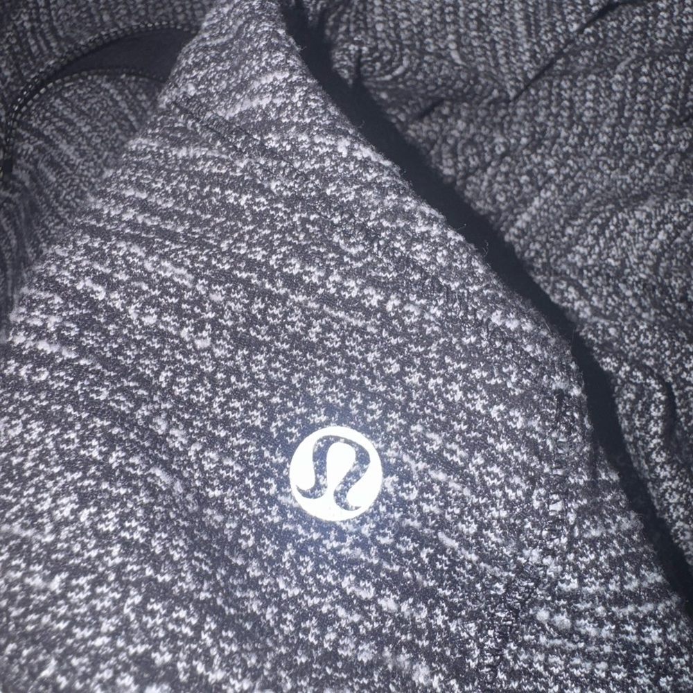 Lululemon Forme Jacket - Picture 8 of 11